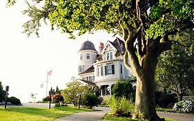 Castle Hill Inn
